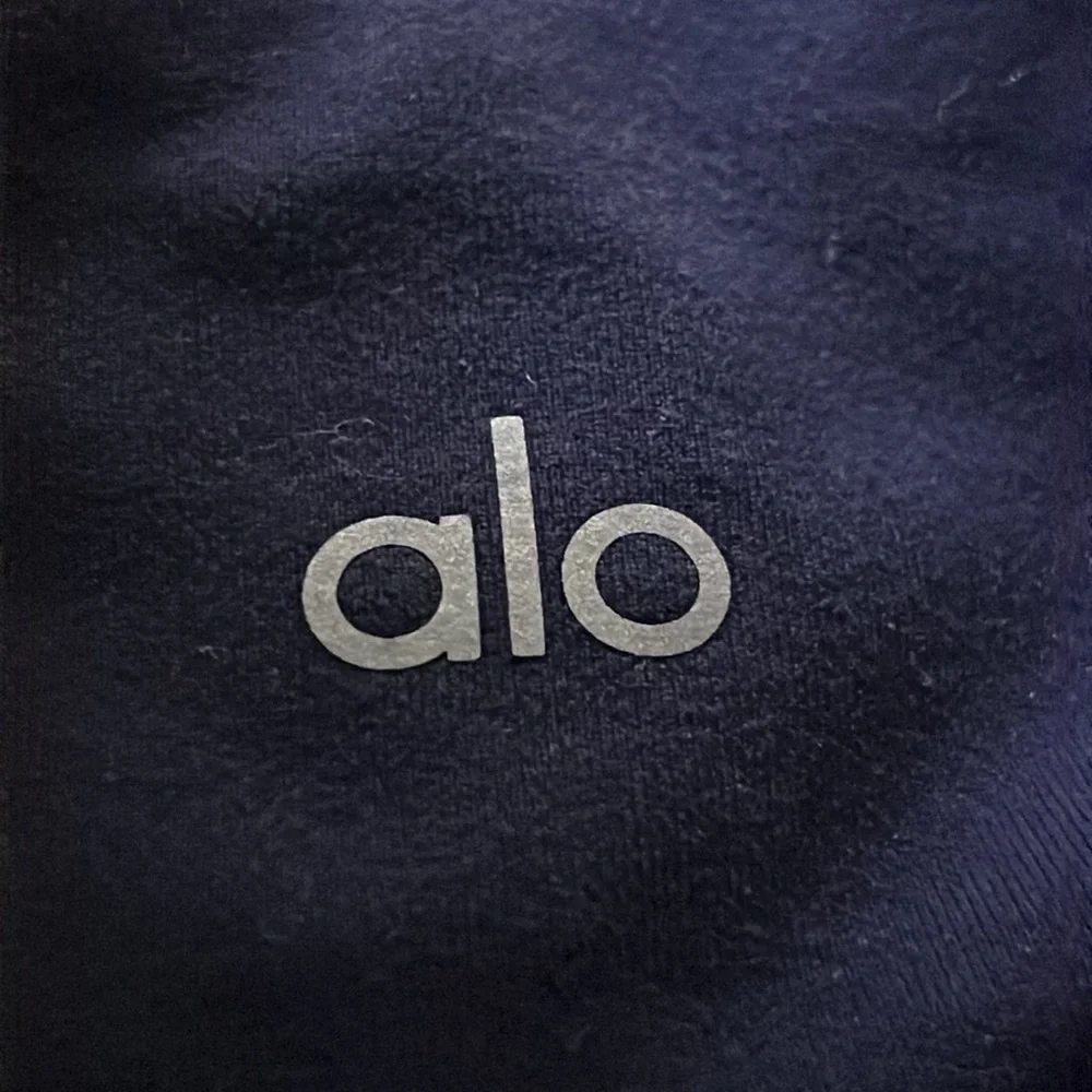 Alo Yoga Moto Leggings in Rich Navy/Rich Navy Glossy - Picture 6 of 6